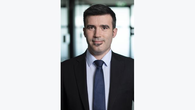 Gottfried Tonweber, EY