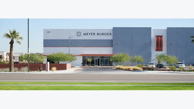 © Meyer Burger Die in Schieflage geratene Meyer Burger Technology stoppt die im Hochlauf befindliche Solarmodulproduktion in den USA.