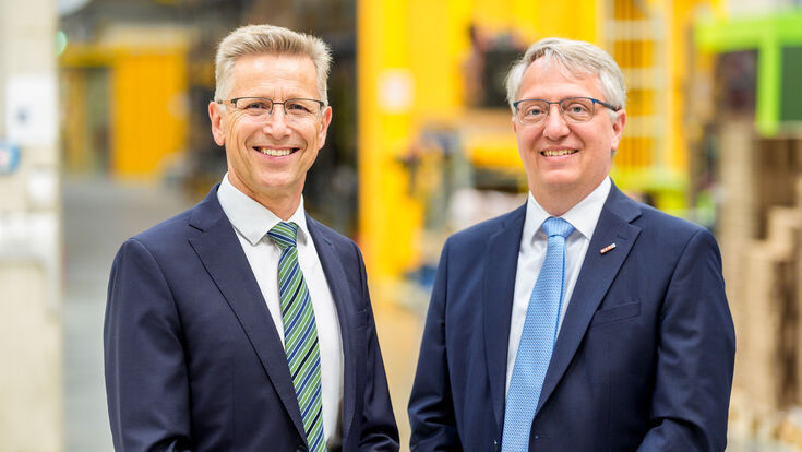© Josef Bollwein | www.flashface.com Helmut Schwarzl, Spartenobmann Industrie der Wirtschaftskammer Niederösterreich (links), und Spartengeschäftsführer Alexander Schrötter sehen Niederösterreichs Industrieunternehmen unter massivem Druck - und haben Forderungen.