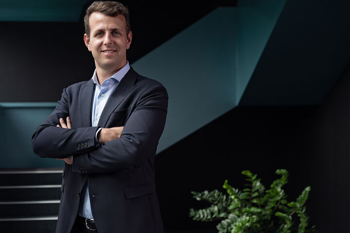 Maximilian Lehner, geschäftsführender Gesellschafter des Holzbearbeitungsmaschinenbauers IMA Schelling