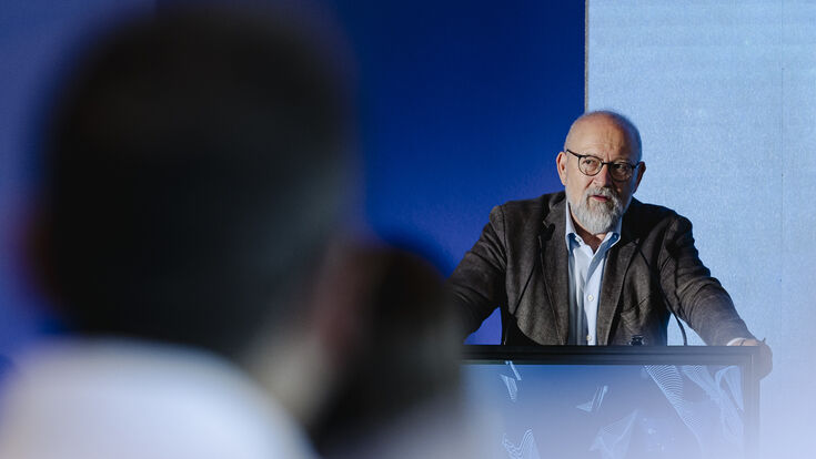 © Matthias Heschl Herfried Münkler analysiert die Erosion der alten Weltordnung und den Übergang zu einem multipolaren System.