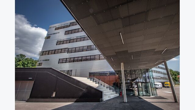 campus, Science Park, Building, City, Convention Center, Handrail, House, Housing, Office Building, Staircase, Terminal, Urban