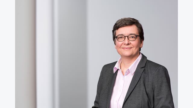 Kathrin Möslein, Inhaberin des Lehrstuhls für Wirtschaftsinformatik, insb. Innovation und Wertschöpfung, und Vizepräsidentin an der Friedrich-Alexander-Universität Erlangen-Nürnberg (FAU).