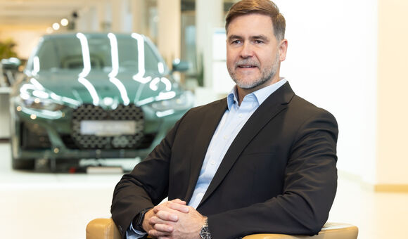 Klaus von Moltke, Leiter der BMW Motoren GmbH in Steyr