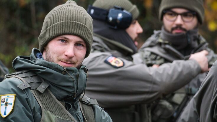 Csm Miliz Hero c42f5f89ec 1