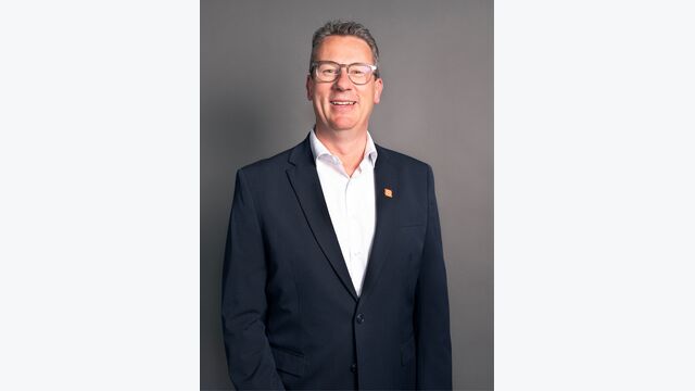 Schmees Cast - Dominik Baulig