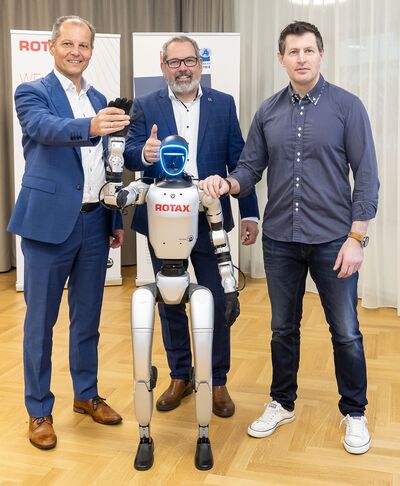 Bergsmann (WKOÖ Sparte Industrie), Gebetshuber (BRP-Rotax) und Schichl (FH OÖ) betonen die Bedeutung von Zusammenarbeit über Unternehmens- und Branchengrenzen hinweg.