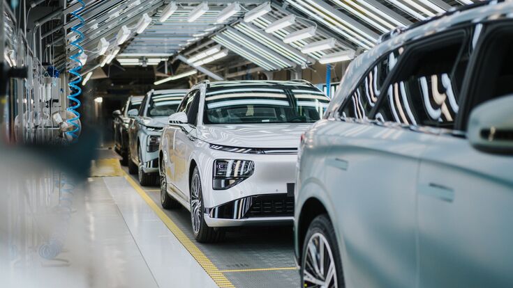 Start der Xpeng-Produktion bei Magna in Graz im September 2025