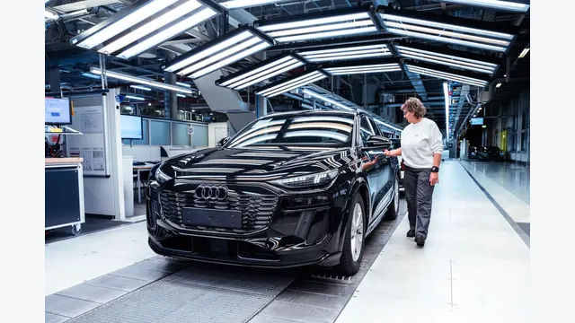 Audi Produktion im Werk: Stellenabbau und Umbau zur Elektromobilität trotz steigender Gewinne