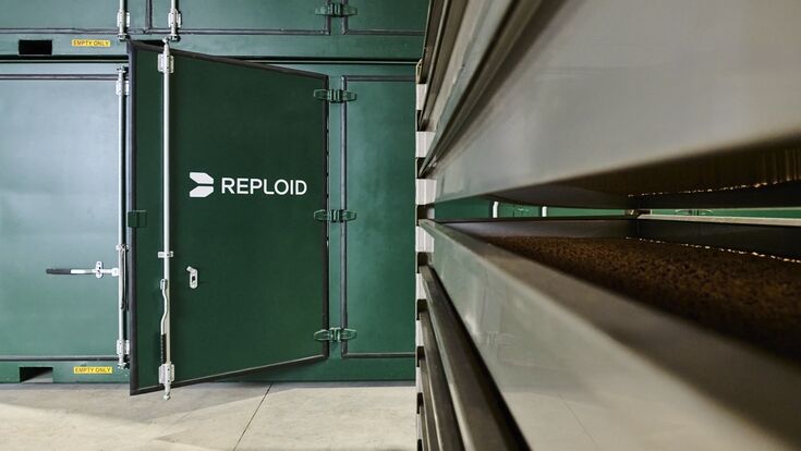 Mastcontainer und Wanne Reploid