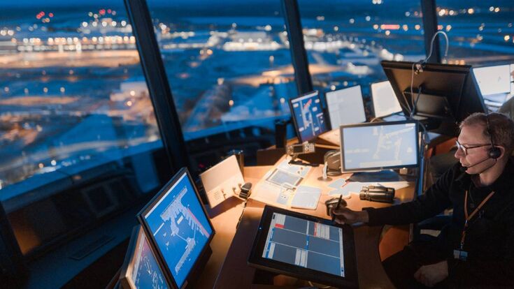 Frequentis Schaltzentrale