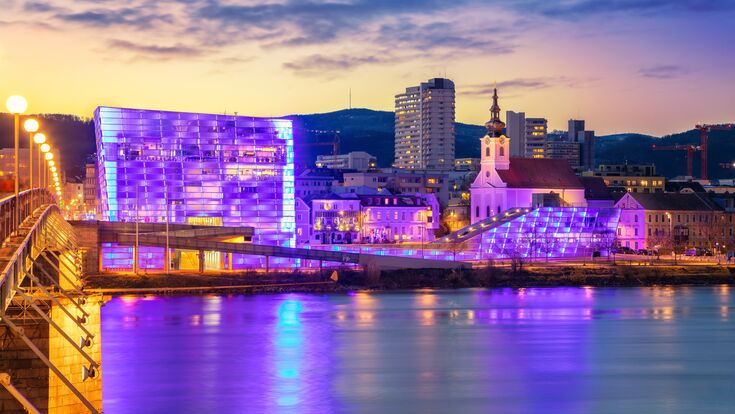 linz, austria, city, architecture, skyline, cityscape, riverside, church, travel, twilight, sky, outdoor, exterior, town, travel destination, tourism, downtown, dusk, urban, europe, sunset, tower, european union, colorful, famous, hotel, landmark, landscape, buildings, roof, old town, historical, river, danube, bridge