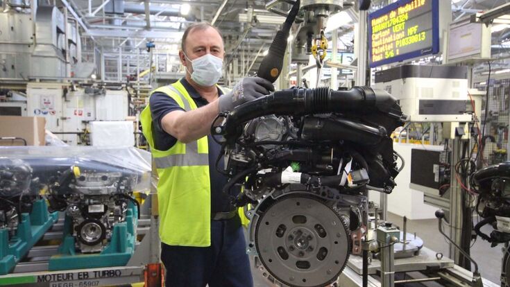 Motorenproduktion im Stellantis-Werk Douvrin in Nordfrankreich.