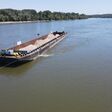 Schiff Donau Niedrigwasser Viadonau