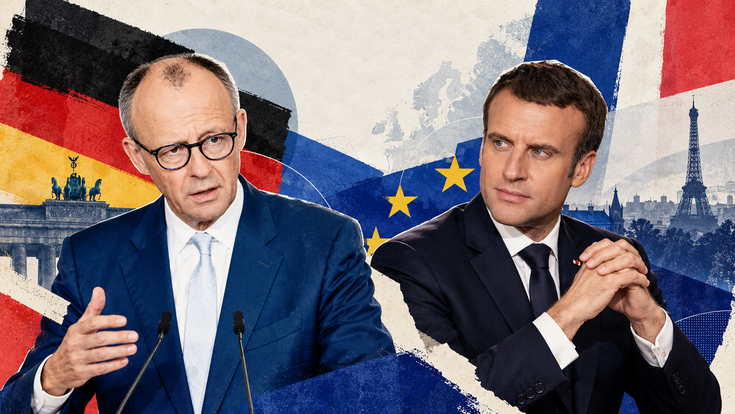 Merz und Macron vor den Flaggen ihrer Länder und der EU-Fahne