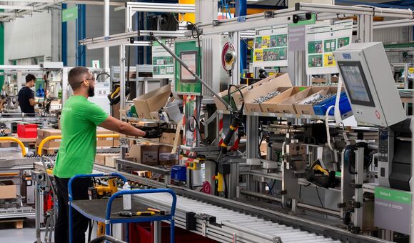 Schneider Electric Produktion